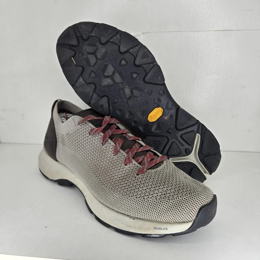 Danner Men's 10 D Caprine Low Vibram Hybrid Hiking Shoes Boots‎ Rock ridge Sable